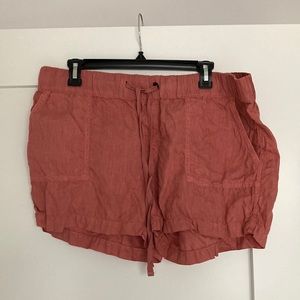 Drawstring linen shorts. Never been worn
